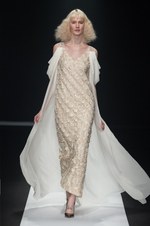 タエ アシダ 2018年秋冬コレクション - ただドレッシーなだけではない、独創的な女性像｜写真70