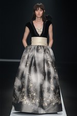 タエ アシダ 2018年秋冬コレクション - ただドレッシーなだけではない、独創的な女性像｜写真75