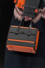 タエ アシダ 2018年秋冬コレクション - ただドレッシーなだけではない、独創的な女性像｜写真35