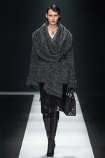 タエ アシダ 2018年秋冬コレクション - ただドレッシーなだけではない、独創的な女性像｜写真50