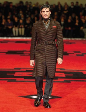 プラダ(PRADA) 2012-13年秋冬メンズコレクション - 権力と威厳を込めた新しいスタイル｜写真17