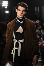 ディガウェル 2018-19年秋冬コレクション - 現在進行形の“リアリティ”は歩んできた道の上に｜写真34