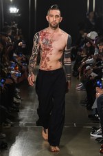 ディガウェル 2018-19年秋冬コレクション - 現在進行形の“リアリティ”は歩んできた道の上に｜写真39