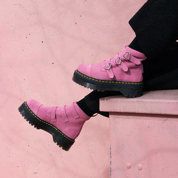 Dr.Martens LazyOaf コラボブーツ