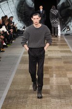 ルイ・ヴィトン 2012-13年秋冬メンズ・コレクション - 西洋のスタイルに日本の伝統を融合｜写真22