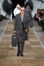 ルイ・ヴィトン 2012-13年秋冬メンズ・コレクション - 西洋のスタイルに日本の伝統を融合｜写真26