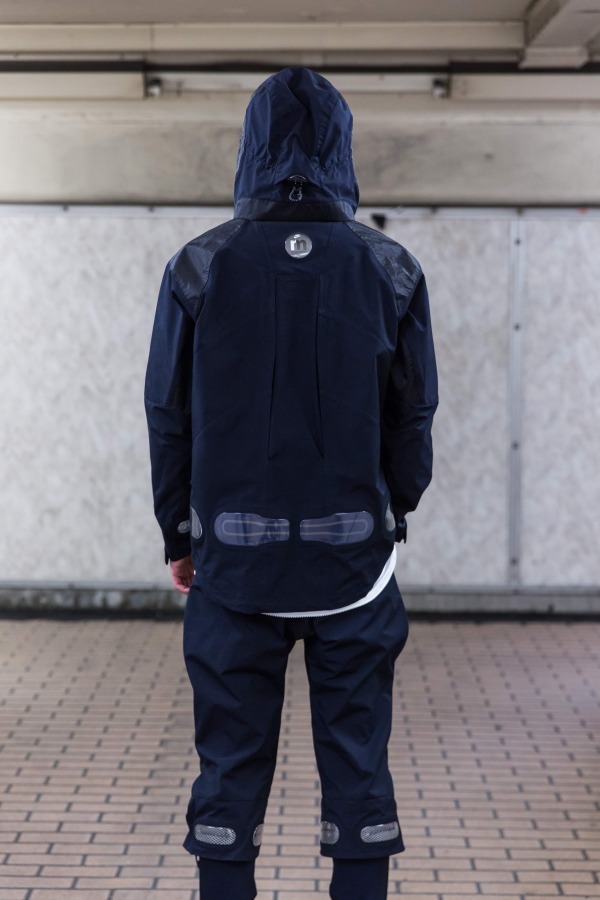 ミーンズワイル×ナイキ×HYPEBEAST「エア マックス」の“エア”を可視化したウェア｜写真27