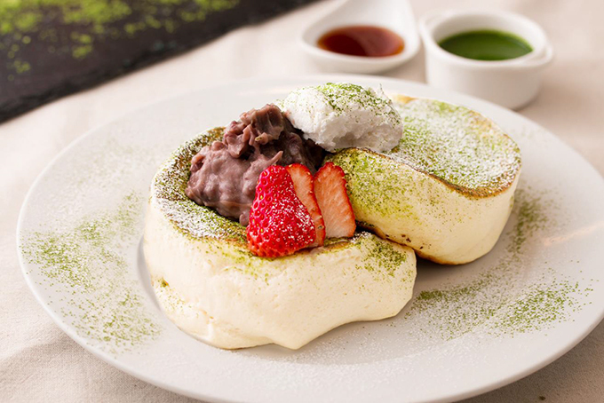バンクス渋谷「抹茶ティラミスパンケーキ」シルクのようになめらかな"フワトロ食感"|写真1