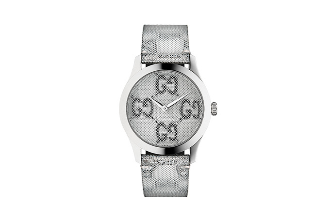 グッチの新作腕時計 - “GGロゴ”のホログラム仕様＆キャットヘッドやスネークモチーフのダイアル｜写真1
