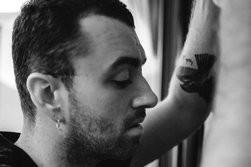 サム・スミス｜サム・スミス×若手ラッパー ロジック、コラボ曲「プレイ feat. ロジック」を発表