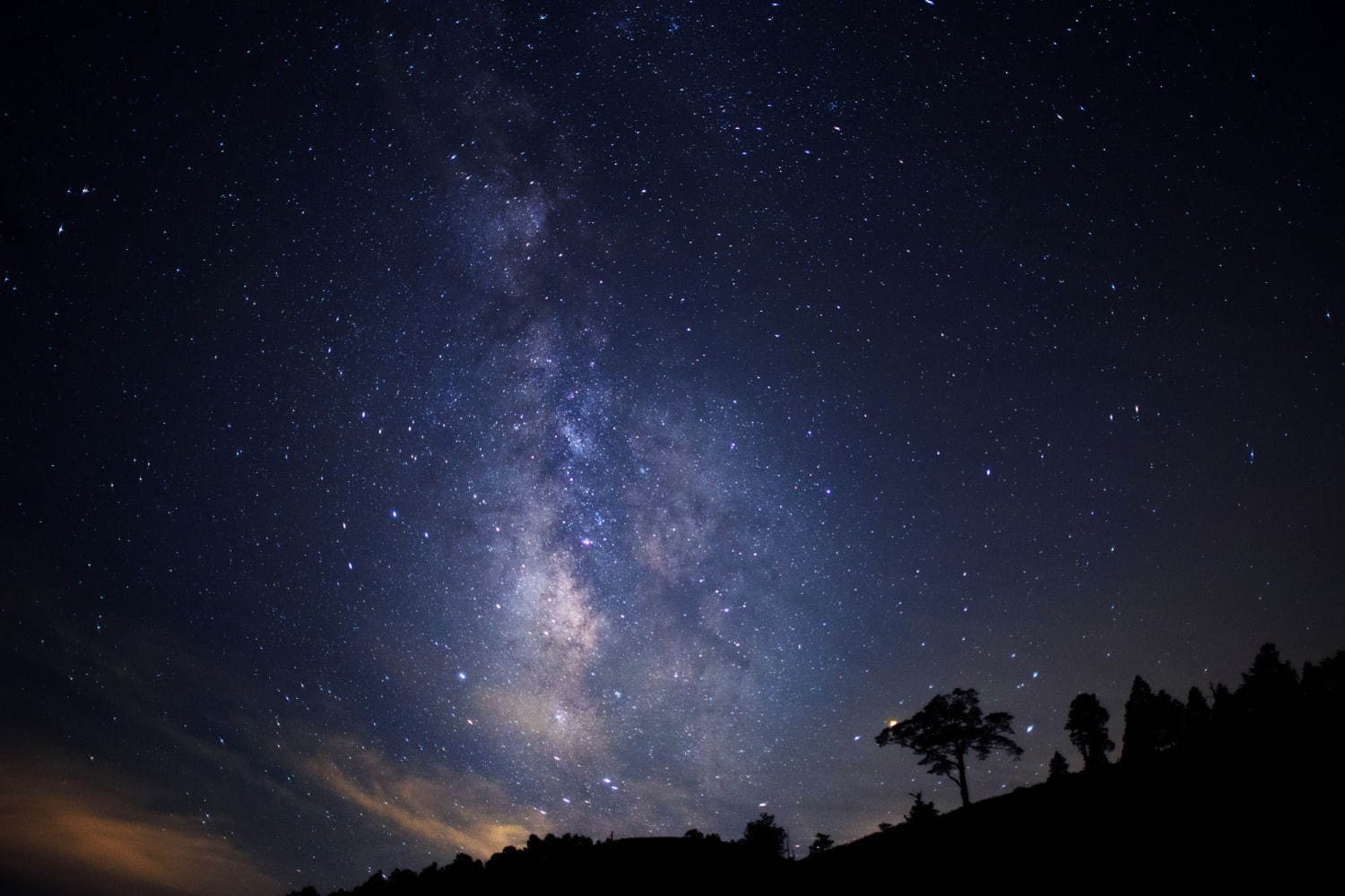 「日本一の星空」長野県阿智村で楽しむナイトツアー、ソファで眺める夏の夜空｜写真1