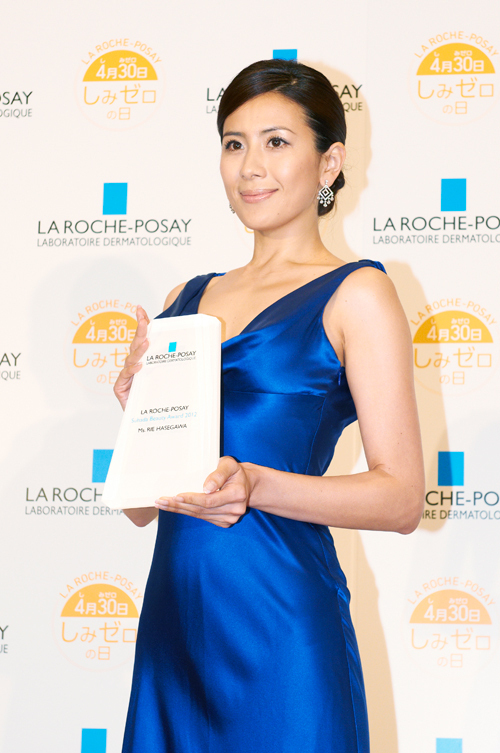 「Suhada Beauty Award 2012」を長谷川理恵が受賞 - 美しい素肌の秘密を語る-画像1