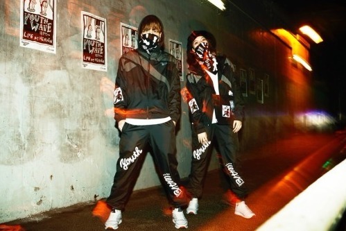 リーボック クラシック×イラストレーターのChocomooコラボ第2弾、ロゴ入りスニーカーなど