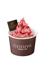 ゴディバの限定プレミアムソフトクリーム、甘酸っぱいストロベリー×贅沢チョコレート｜写真2