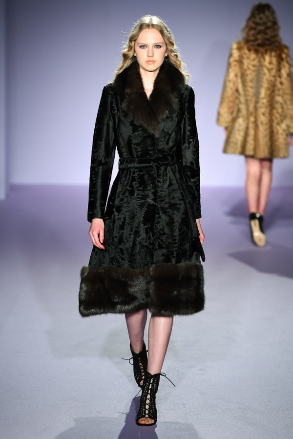 チエ イマイ 2018-19年秋冬<span>コレクション</span> - 写真38