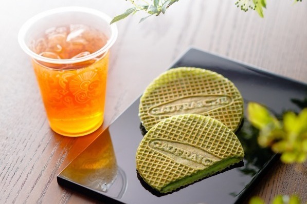上野風月堂の期間限定「ゴーフレーシュ 抹茶」もちもちの生地で抹茶ガナッシュをサンド