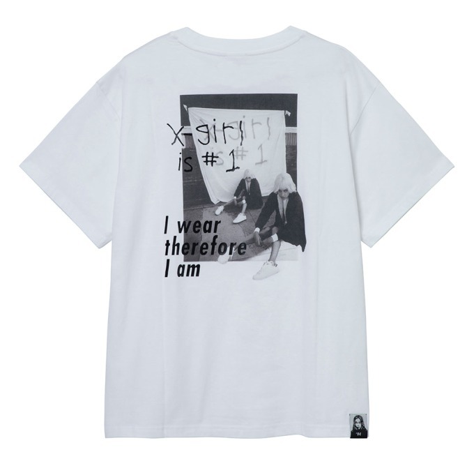 写真12 14 X Girl クロエ セヴィニーのコラボアイテム クロエ着用モデルの復刻tシャツなど ファッションプレス 写真12 14 X Girl クロエ セヴィニーのコラボアイテム クロエ着用モデルの復刻tシャツなど ファッションプレス