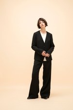 ローブス＆コンフェクションズ 2018年秋冬コレクション - セクシーなスーツを現代女性たちに｜写真5