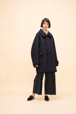 ローブス＆コンフェクションズ 2018年秋冬コレクション - セクシーなスーツを現代女性たちに｜写真10