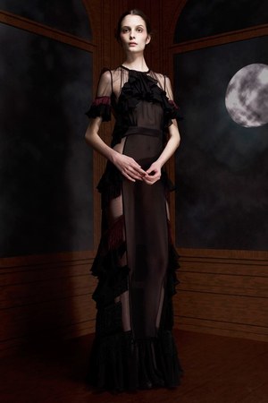 ヴィクター＆ロルフ(VIKTOR & ROLF) ソワール｜写真3