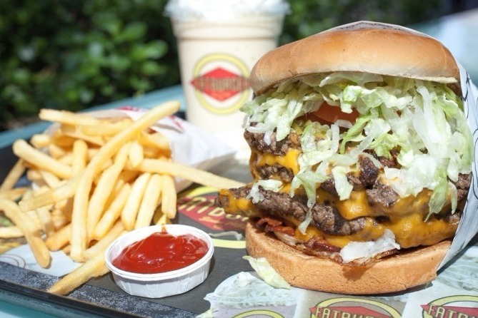 「ファットバーガー」