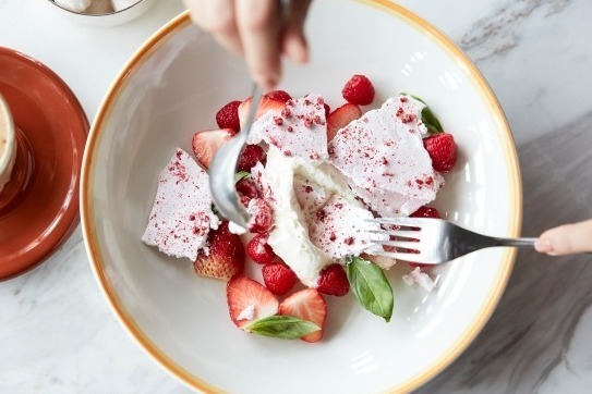 「ビルズ 福岡」