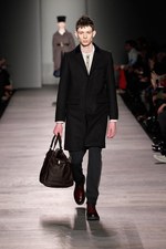 マーク BY マーク ジェイコブス 2012-13年秋冬コレクション - 冬をエレガントに彩るクラシックスタイル｜写真24