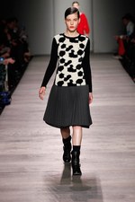 マーク BY マーク ジェイコブス 2012-13年秋冬コレクション - 冬をエレガントに彩るクラシックスタイル｜写真30