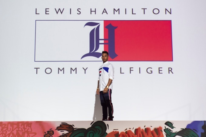 トミー ヒルフィガー ルイス ハミルトンのコラボコレクション発表 18年秋にローンチ ファッションプレス