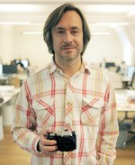 マーク・ニューソンがデザインしたPENTAXレンズ交換式デジタル一眼カメラ「PENTAX K-01」｜写真7