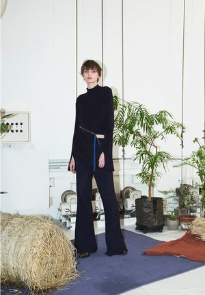 サトコ オザワ(SATOKO OZAWA) 2018-19年秋冬ウィメンズコレクション  - 写真3