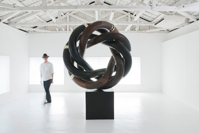 コーチ・ジャパンとリバース・プロジェクトのエクスクルーシブなコラボレーション