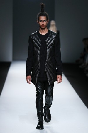 レオナード・ウォン(LEONARD WONG) 2018-19年秋冬ウィメンズコレクション  - 写真7