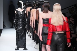 レオナード・ウォン(LEONARD WONG) 2018-19年秋冬ウィメンズコレクション  - 写真52