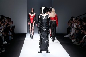 レオナード・ウォン(LEONARD WONG) 2018-19年秋冬ウィメンズコレクション  - 写真53