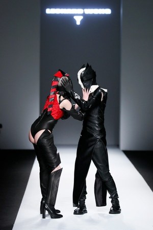 レオナード・ウォン(LEONARD WONG) 2018-19年秋冬ウィメンズコレクション  - 写真54