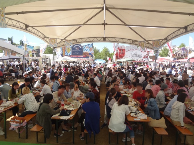 「オオサカオクトーバーフェスト2018」長居公園で、ビール70種以上＆フード100種を堪能｜写真2