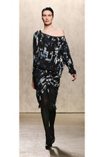 ドゥー リー 2012-13年秋冬コレクション - Butoh(ブトー)の叙情的な舞いからインスパイア｜写真23