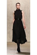 ドゥー リー 2012-13年秋冬コレクション - Butoh(ブトー)の叙情的な舞いからインスパイア｜写真25