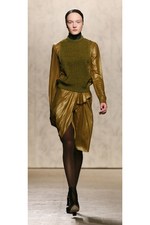 ドゥー リー 2012-13年秋冬コレクション - Butoh(ブトー)の叙情的な舞いからインスパイア｜写真27