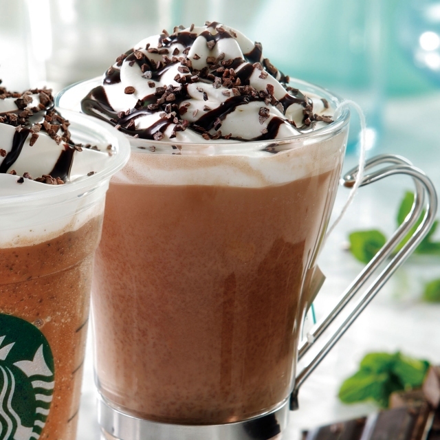 スターバックス(Starbucks) ミンティー チョコレート ティー フラペチーノ｜写真2