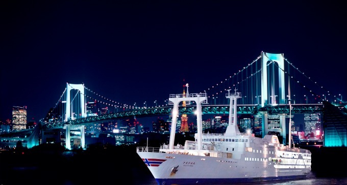 「東京湾納涼船」が運航 - 東京湾からの夜景を楽しみながら飲み放題、浴衣着用で割引きも｜写真3