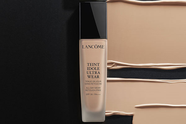 ランコムの新ファンデ「タンイドル ウルトラ ウェア リキッド」軽い着け心地で18時間続くカバー力