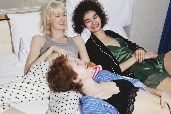 ローリーズファーム初のルーム＆アンダーウェア、ストライプパジャマやレースベアトップ