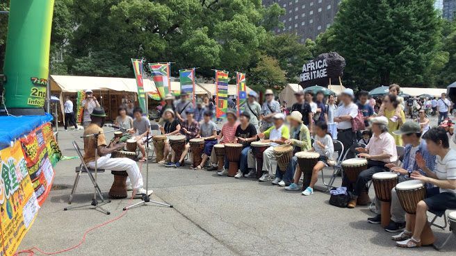 「アフリカ日比谷フェスティバル」本場の肉料理や雑貨・民芸品が日比谷公園に集結｜写真3