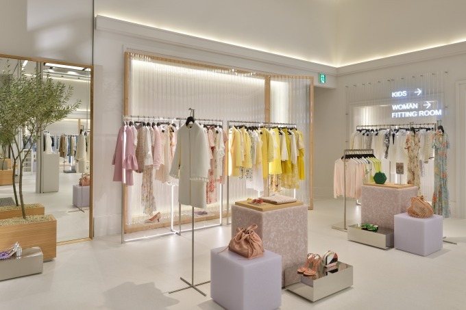 ZARA、日本初アプリとオンラインショップに特化した期間限定ストアを六本木ヒルズにオープン｜写真4