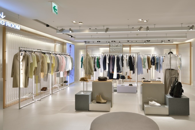 写真6 12 Zara 日本初アプリとオンラインショップに特化した期間限定ストアを六本木ヒルズにオープン ファッションプレス