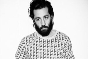 ウミット・ベナンがデザインした限定Tシャツをthecorner．comでプレゼント中