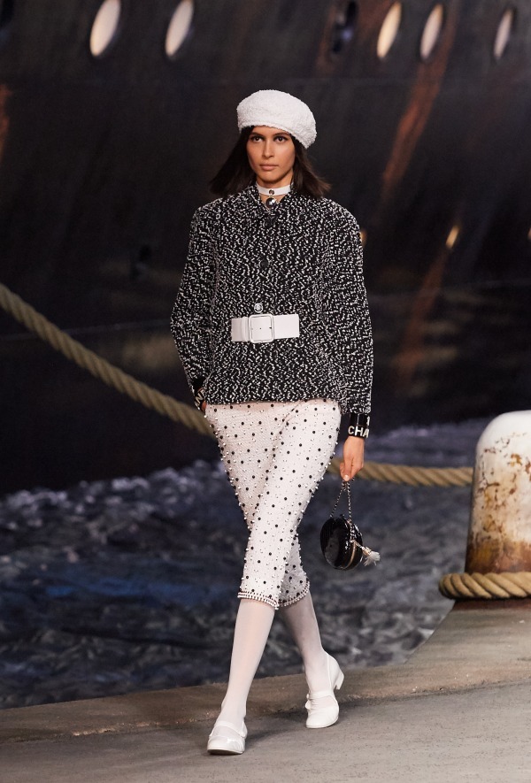 シャネル(CHANEL) 2019年リゾートウィメンズコレクション シルエット - 写真23
