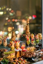 婚礼施設を一般開放したビアガーデン、大阪など全国14会場で - 非日常的空間で楽しむ食べ飲み放題｜写真8